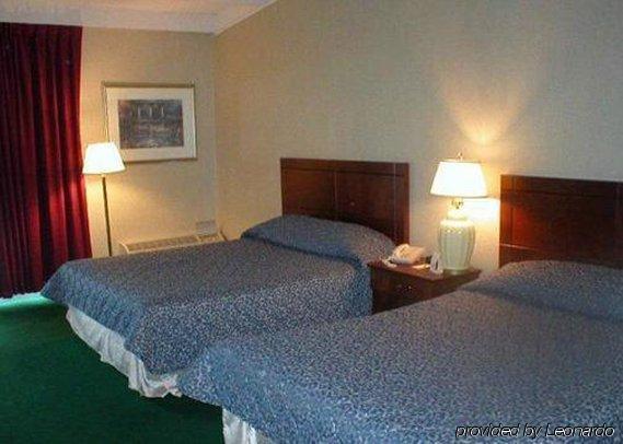 Rodeway Inn Greenfield Chambre photo